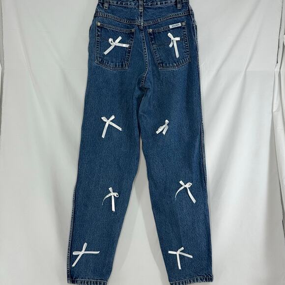 Vintage 90s Bugle Boy Jeans Size 10 High Rise Tapered Leg Upcycled Coquette Bows - Picture 2 of 7